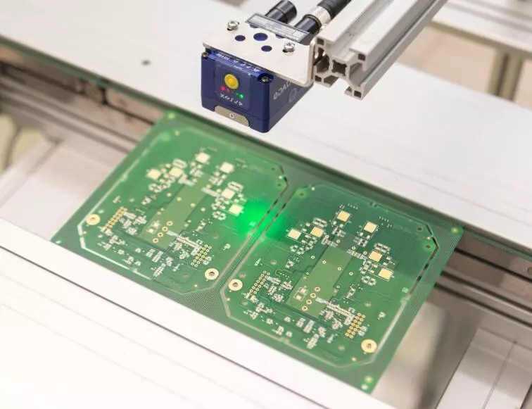 PCB電路板二維碼追溯系統